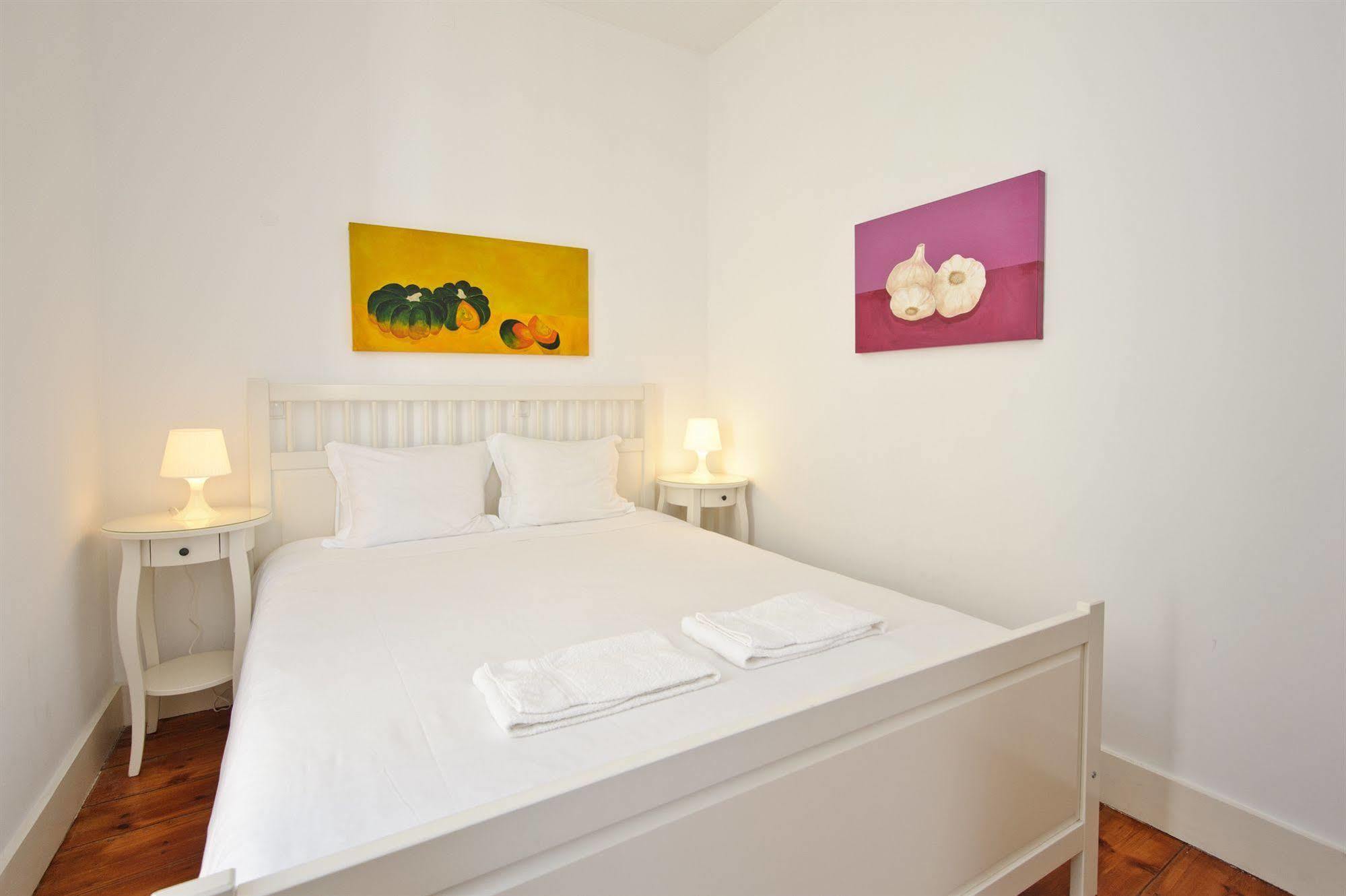 Hello Lisbon City Apartments Buitenkant foto